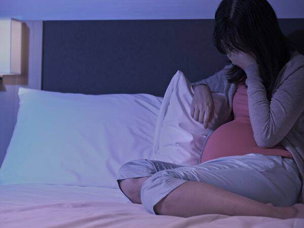 Jak walczyć z depresją w ciąży i po porodzie?