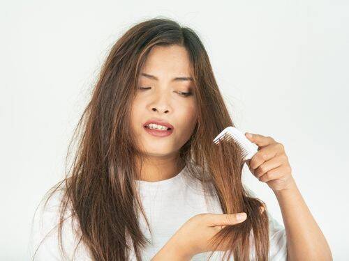 Kilka wskazówek jak dbać o suche włosy